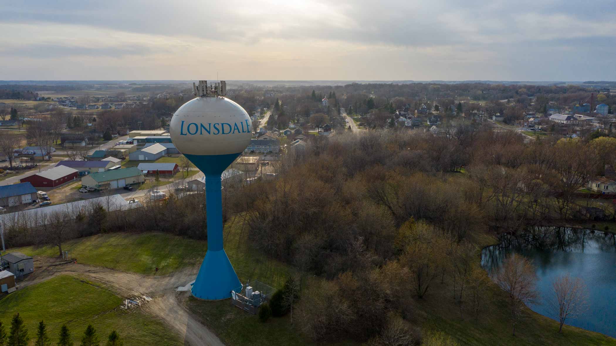 Lonsdale Auto Works Vehicle Repair & Towing